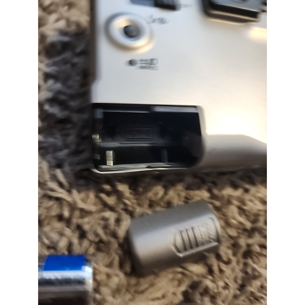 Canon ELPH 370Z 35mm Point & Shoot Film Camera | Case | EUC - Picture 5 of 8